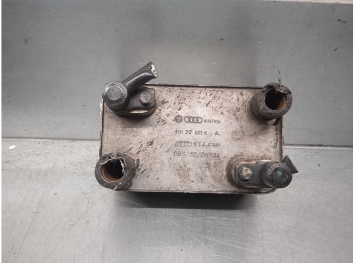 Recambio de enfriador aceite motor para audi a8 (4e2) 3.0 tdi quattro referencia OEM IAM 4E0317021E KTM