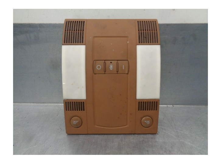 Recambio de luz interior para audi a8 (4e2) 3.0 tdi quattro referencia OEM IAM 4E0907135A 51003060004 DELPHI