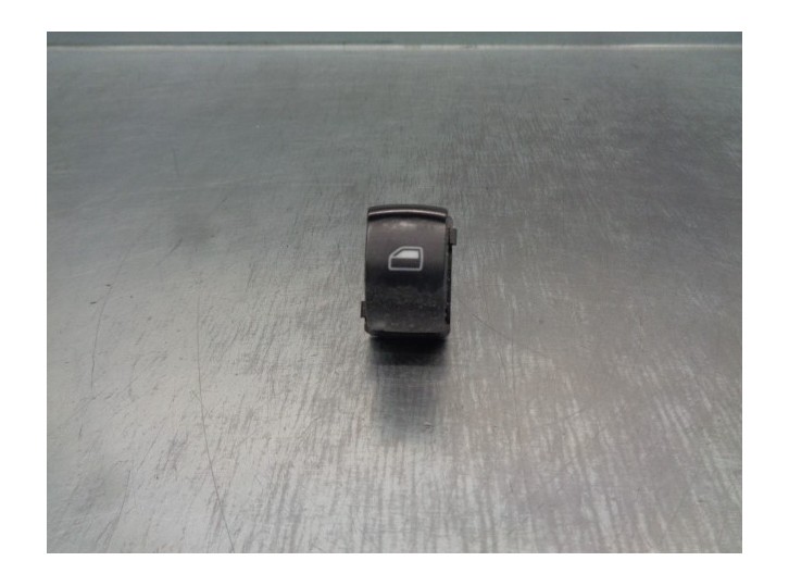 Recambio de mando elevalunas delantero derecho para audi a8 (4e2) 3.0 tdi quattro referencia OEM IAM 4E0959855 