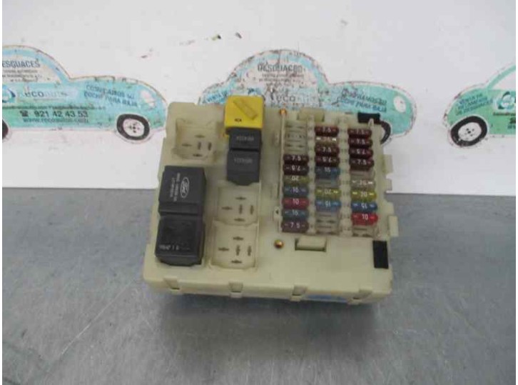Recambio de caja reles / fusibles para ford focus berlina (cak) 2.0 16v cat referencia OEM IAM 518234604 