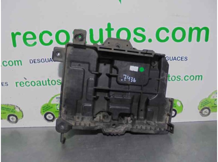 Recambio de cajon bateria para kia soul ( ) 1.6 gdi cat referencia OEM IAM 37150B2100 