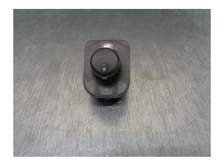 Recambio de mando retrovisor para audi a8 (4e2) 3.0 tdi quattro referencia OEM IAM 8E0959565A 