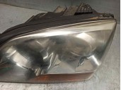 Recambio de faro izquierdo para kia sorento 2.5 crdi referencia OEM IAM 921013E5XX 5 PUERTAS