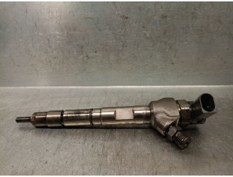 Recambio de inyector para volkswagen caddy alltrack iv furgoneta/monovolumen (saa) 2.0 tdi 4motion referencia OEM IAM 04L130277A