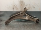 Replacement front right lower suspension arm for Hyundai i40 CW 1.7 crdi cat OEM IAM reference 545013Z000 