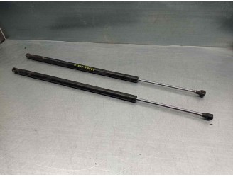 Replacement trunk / tailgate struts for Renault Espace IV (JK0) 2.2 dCi Turbodiesel OEM IAM reference 8200021974 
