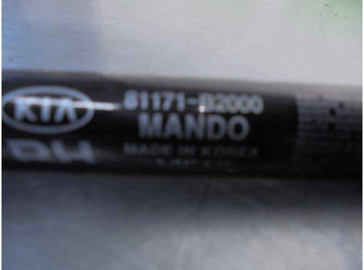 Recambio de amortiguadores capo para kia soul ( ) 1.6 gdi cat referencia OEM IAM 81171B2000  