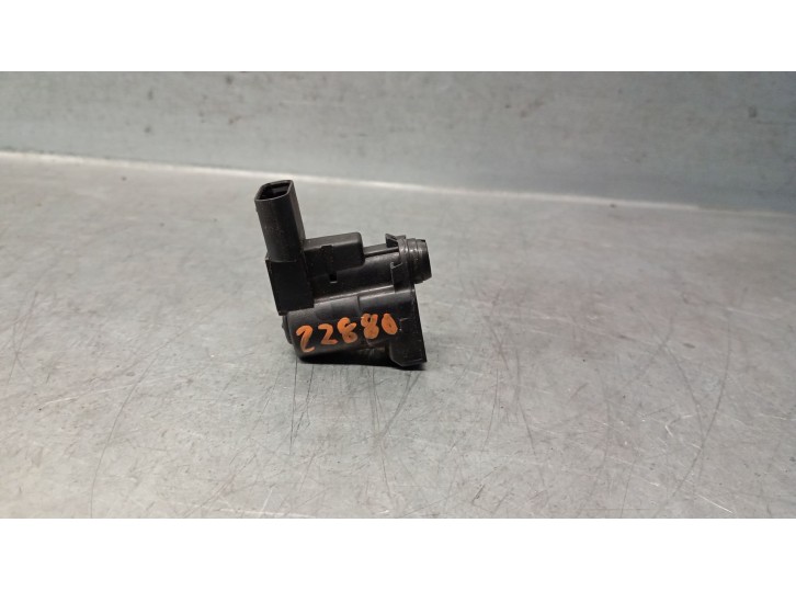 Recambio de motor tapa deposito combustible para bmw 3 (f30, f80) 330 e referencia OEM IAM 51177377654 51177377654 