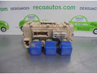 Recambio de caja reles / fusibles para nissan x-trail (t30) 2.2 dci diesel cat referencia OEM IAM 24330C9900 