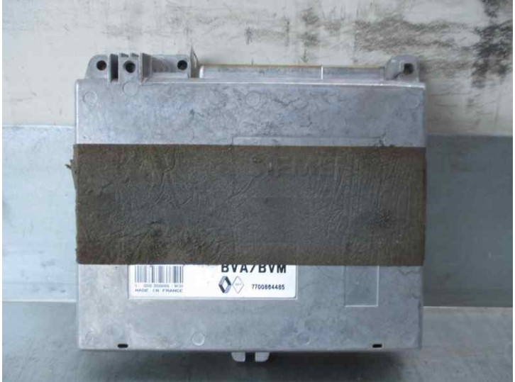 Replacement engine ECU for Renault Laguna (B56) 2.0 OEM IAM reference 7700864485 