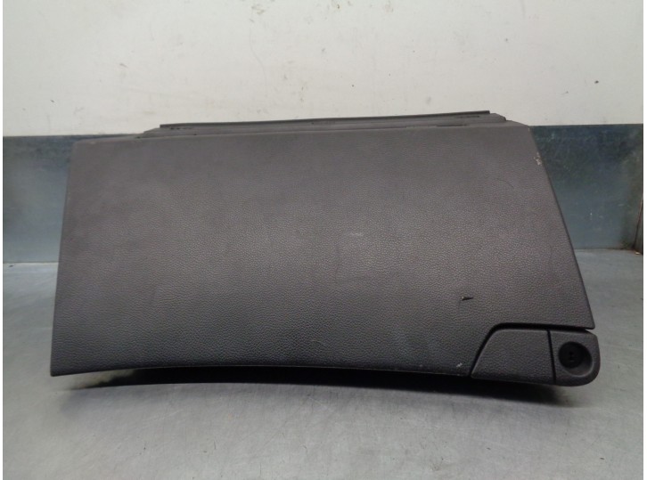 Recambio de guantera para hyundai i40 cw 1.7 crdi cat referencia OEM IAM 845103Z100RY 845433Z000 