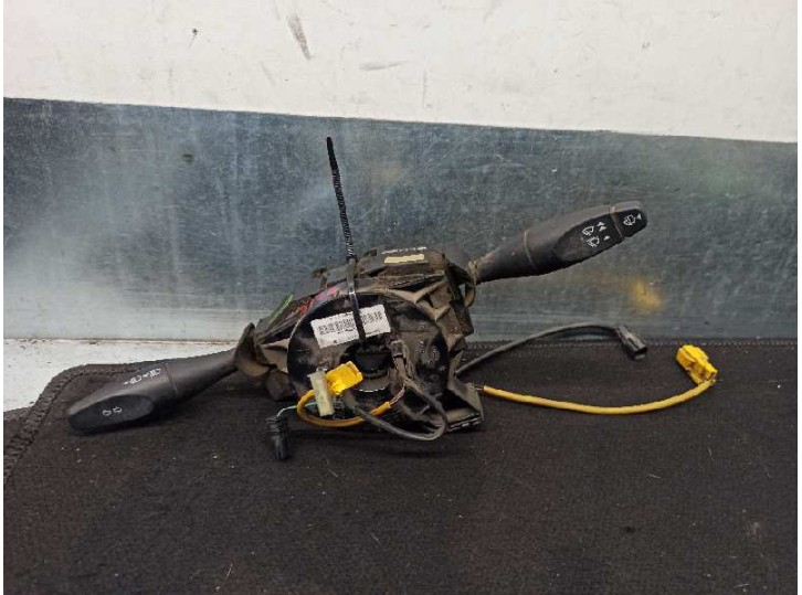 Recambio de mando luces para ford transit mod.2000 caja abierta 2.4 tde referencia OEM IAM YC1T17A553AC 