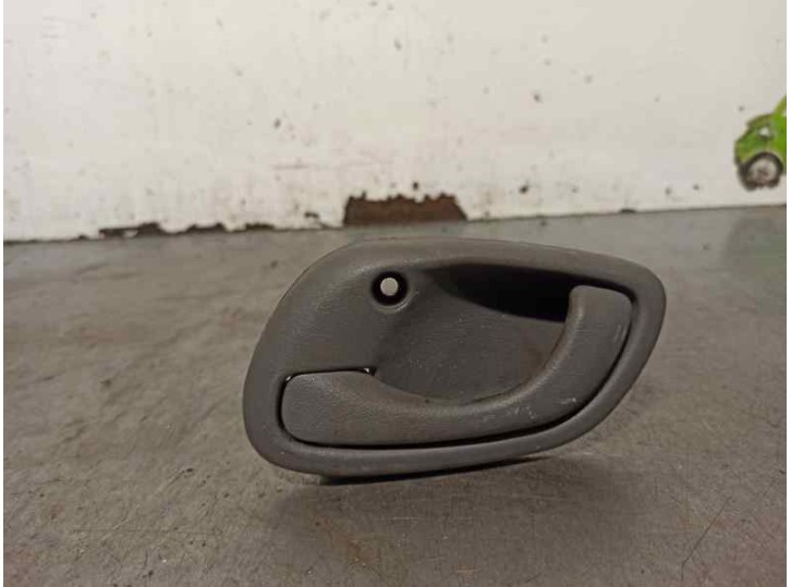 Recambio de maneta interior delantera izquierda para opel agila básico referencia OEM IAM   