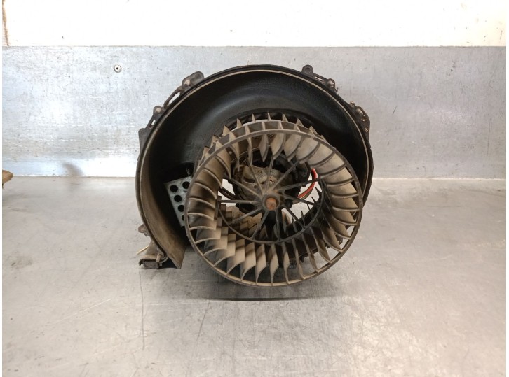 Recambio de motor calefaccion para renault kangoo (f/kc0) 1.9 diesel referencia OEM IAM 9174550027 7701203257 