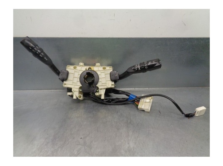 Recambio de mando luces para ssangyong kyron 200 xdi limited referencia OEM IAM 8590009152 