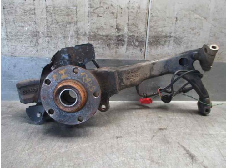Recambio de mangueta delantera izquierda para audi a6 berlina (4b2) 1.9 tdi referencia OEM IAM 8D0407257T 