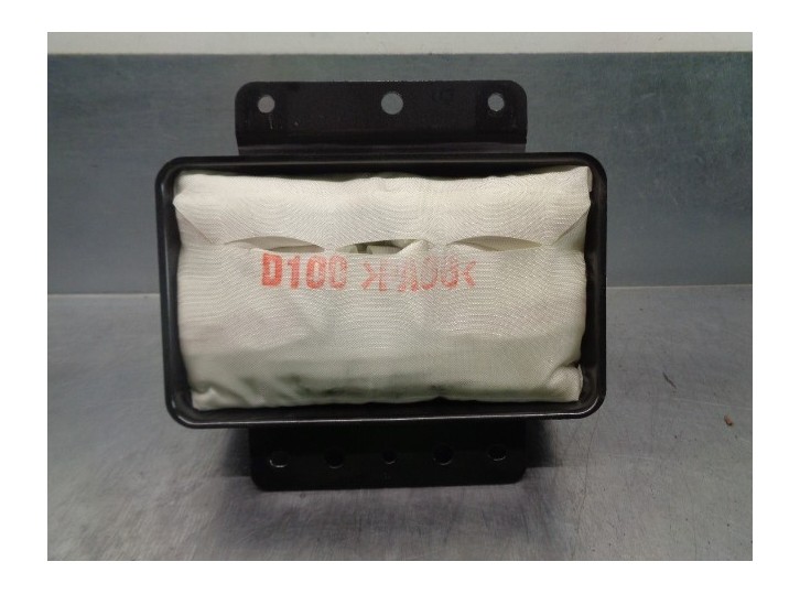 Replacement front right airbag for SsangYong Kyron 200 XDi Limited OEM IAM reference 8621009000 