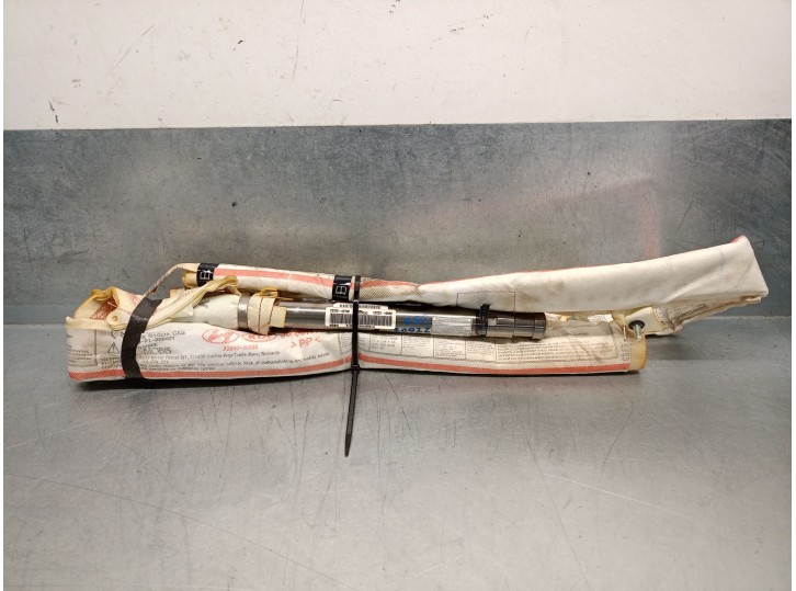 Recambio de airbag lateral delantero derecho para kia cee´d (jd) 1.6 crdi 136 referencia OEM IAM 85020A2700 85020A2700 A28504000