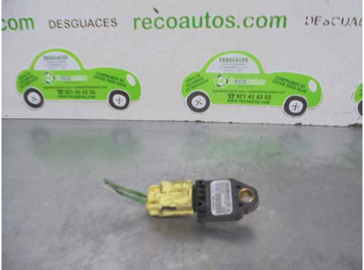 Recambio de sensor airbag para dodge caliber 1.8 16v cat referencia OEM IAM P04672312AA 