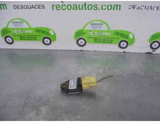 Recambio de sensor airbag para dodge caliber 1.8 16v cat referencia OEM IAM P04672311AA 