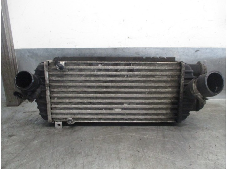 Recambio de intercooler para hyundai i40 cw 1.7 crdi cat referencia OEM IAM 282702A800 