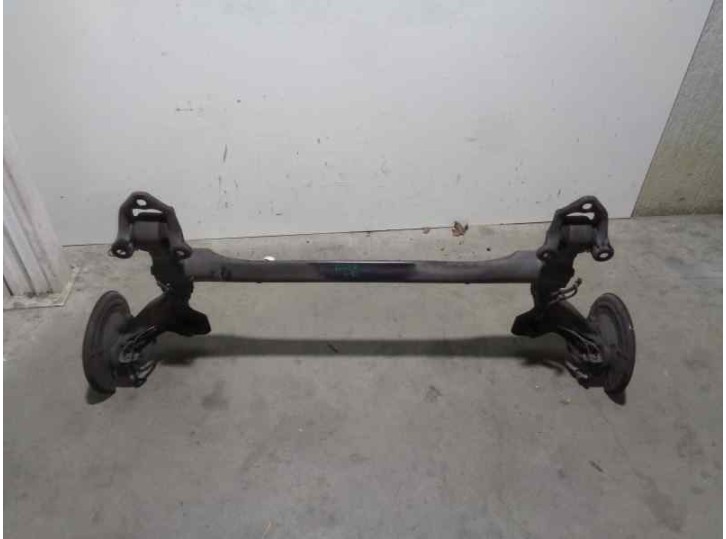 Recambio de puente trasero para opel combo d 1.3 16v cdti referencia OEM IAM PARA DISCOS 4 AGUJEROS BURRA 2