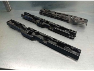 Recambio de faldon lateral para bmw serie 5 berlina (g30) 2.0 16v turbodiesel referencia OEM IAM 51777387348 SOPORTE 