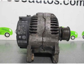 Replacement alternator for Volkswagen Golf III sedan (1H1) 1.6 OEM IAM reference 028903025 0123310019 BOSCH