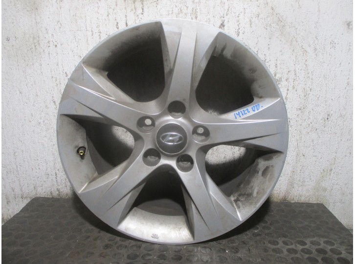 Recambio de llanta para hyundai i40 cw 1.7 crdi cat referencia OEM IAM 529103Z100 R167JX16OFFSET40 ALUMINIO 5P