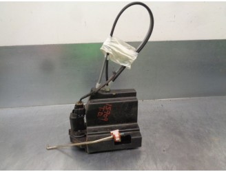 Recambio de cerradura puerta trasera derecha para ssangyong kyron 200 xdi limited referencia OEM IAM 7132009003 4 PINES 5 PUERTA