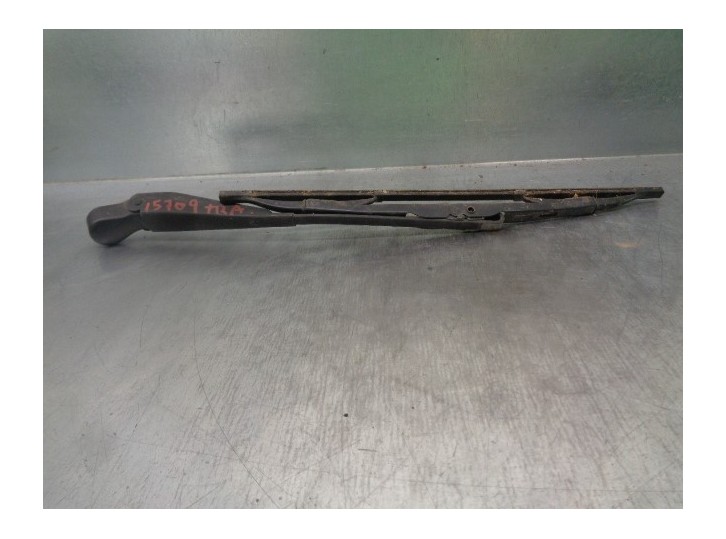 Recambio de brazo limpia trasero para ssangyong kyron 200 xdi limited referencia OEM IAM   