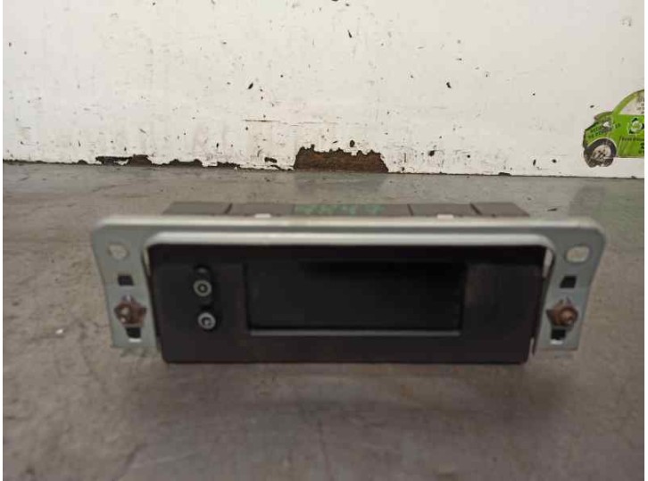 Recambio de pantalla multifuncion para opel agila básico referencia OEM IAM 009133265 5WK70007 SIEMENS