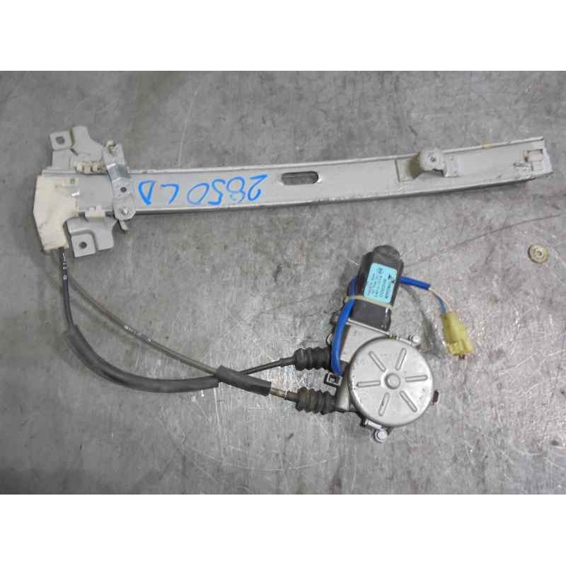 Recambio de elevalunas delantero derecho para kia clarus 2.0 cat referencia OEM IAM WH036D0 2 PINES 2 PUERTAS