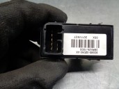 Replacement rear right window switch for Hyundai i40 CW 1.7 CRDi CAT OEM IAM reference 935803Z0504X 