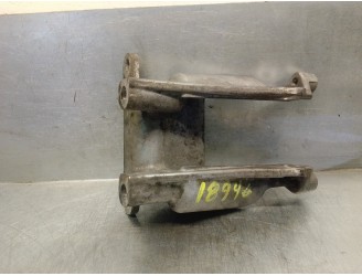 Replacement engine mount for Subaru Legacy wagon/Outback B14 2.0 cat OEM IAM reference 41032AJ020 41032AJ020 