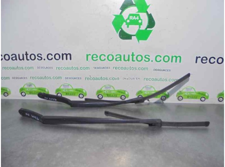 Recambio de brazo limpia delantero derecho para bmw serie 5 lim. (f10) 520i referencia OEM IAM 61617203156 