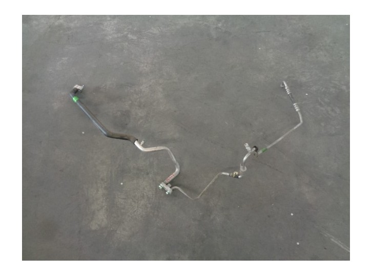 Recambio de tubos aire acondicionado para ssangyong kyron 200 xdi limited referencia OEM IAM 6863009002 6863009011 