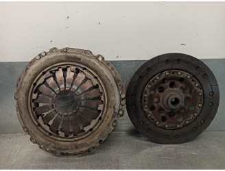 Replacement clutch kit for Opel Corsa D Color Edition OEM IAM reference 55567979 9223223 LUK