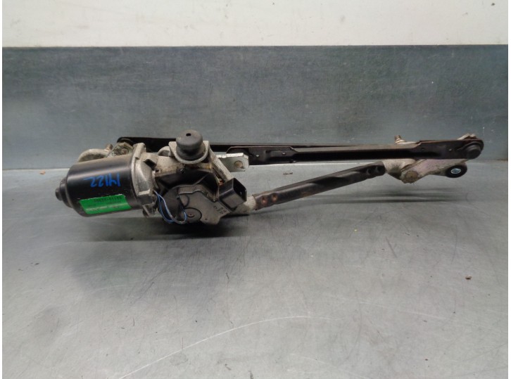Replacement front wiper motor for Hyundai i40 CW 1.7 CRDi CAT OEM IAM reference 981103Z000 