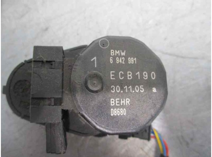 Recambio de motor calefaccion para bmw serie 5 berlina (e60) 2.5 24v turbodiesel cat referencia OEM IAM 6942991 