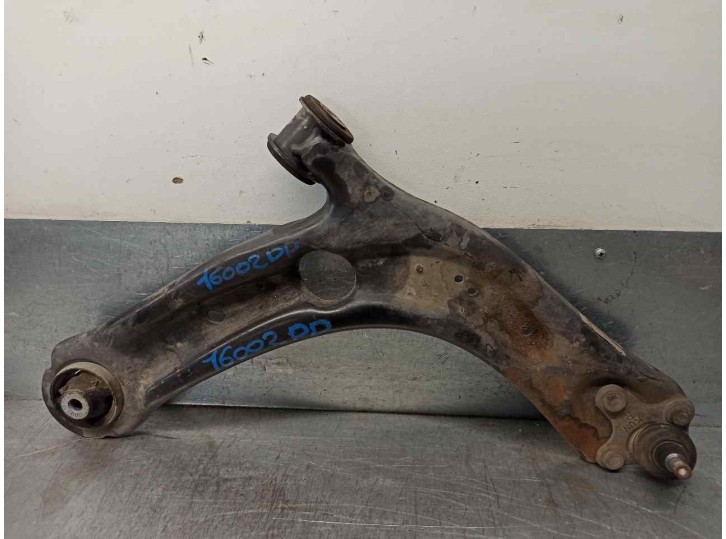 Recambio de brazo suspension inferior delantero derecho para skoda karoq (nu) 125 aniversario referencia OEM IAM 3Q0407152E  