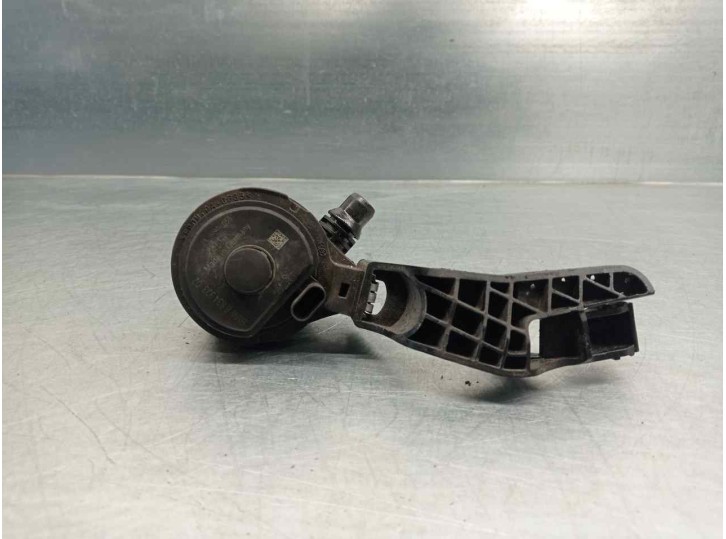 Recambio de bomba agua para bmw serie 5 berlina (g30) 2.0 16v turbodiesel referencia OEM IAM 6834923 683492302 