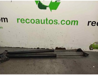 Replacement boot / tailgate gas struts for Opel Agila basic OEM IAM reference SHOWA