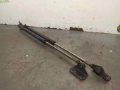 Replacement boot / tailgate gas struts for Opel Agila basic OEM IAM reference SHOWA