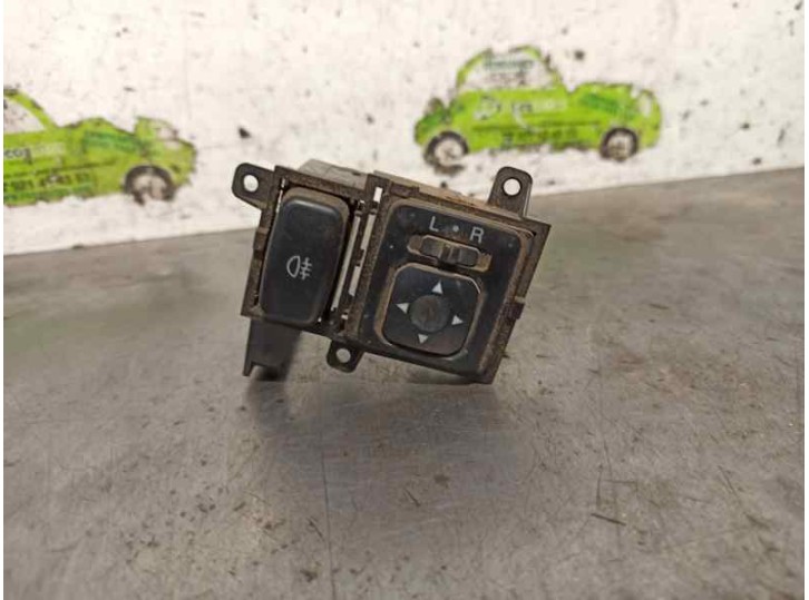 Recambio de mando retrovisor para mitsubishi montero (v60/v70) 3.2 di-d cat referencia OEM IAM MR190956  