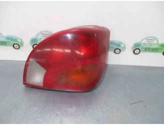Recambio de piloto trasero derecho para ford fiesta berlina (dx) 1.25 16v cat referencia OEM IAM 96FG13N004 5 PUERTAS