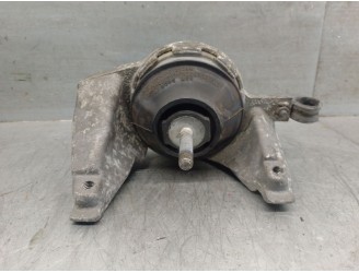 Recambio de soporte motor derecho para audi 100 berlina (c4) 2.6 v6 cat (abc) referencia OEM IAM 4A0199352 4A0199352 