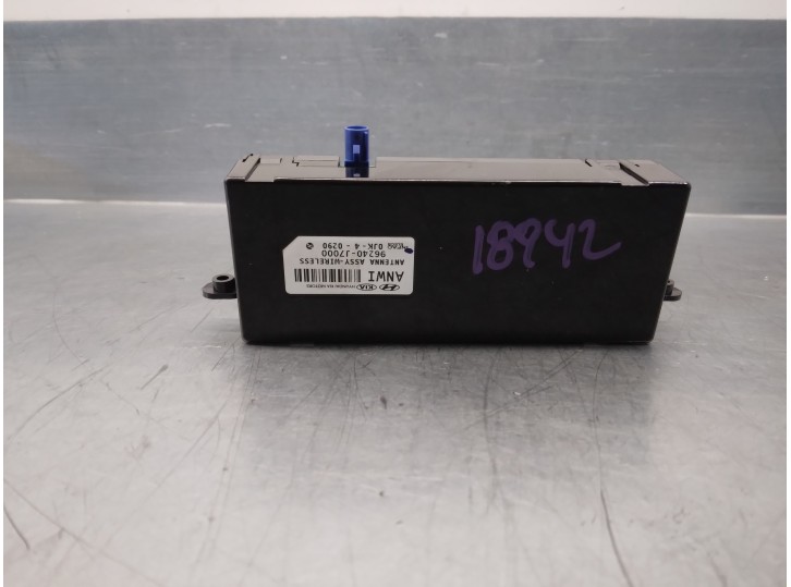 Recambio de antena para kia xceed 1.4 tgdi cat referencia OEM IAM 96240J7000  