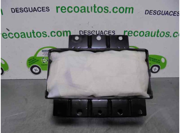 Recambio de airbag delantero derecho para kia cee´d 1.6 crdi cat referencia OEM IAM 845301H000  