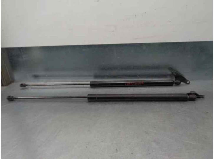 Replacement boot / tailgate dampers for Mercedes-Benz V-Class (w638) V 230 (638.234) OEM IAM reference A6389800364 